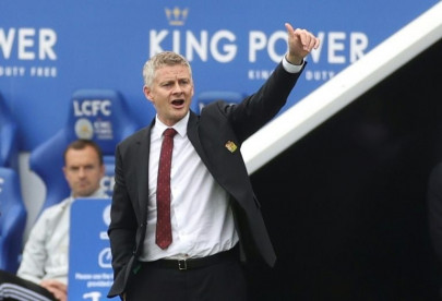 solskjaer says europa league trophy could be stepping stone to top solskjaer says europa league trophy could be stepping stone to top