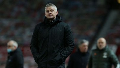 man utd not title contenders says solskjaer after everton draw man utd not title contenders says solskjaer after everton draw