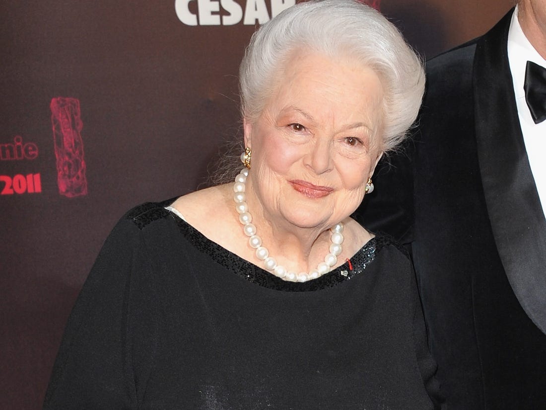 olivia de havilland looks on after she was awarded with the legion d honneur at the elysee palace france september 9 2010 reuters philippe wojazer file photo