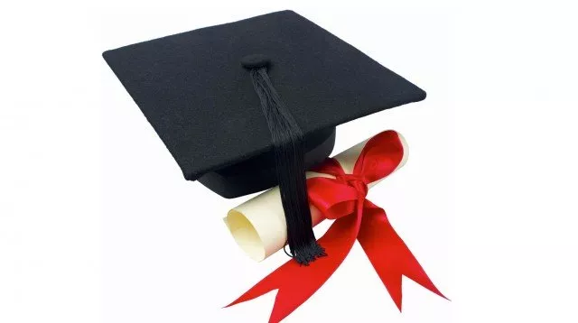 london calling pakistani students to study in uk london calling pakistani students to study in uk