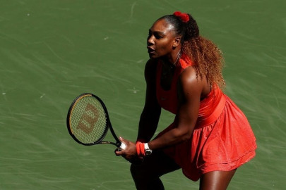 serena through but new controversy surfaces at us open