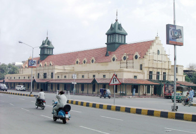 bridal jewellery out with the old and in with the new