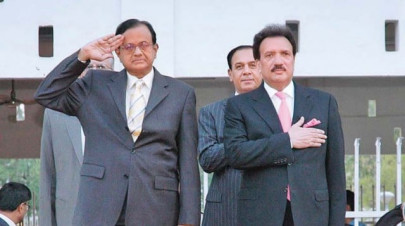 pakistan urges india to move beyond politics of dossiers pakistan urges india to move beyond politics of dossiers