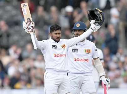 england chase 205 to win first test against sri lanka