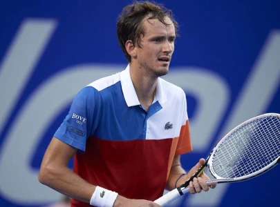 medvedev dumped out of monte carlo masters