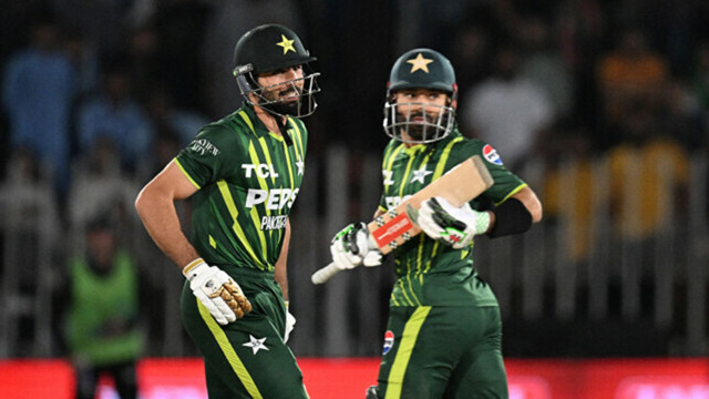 pakistan trounce depleted new zealand in second t20i pakistan trounce depleted new zealand in second t20i