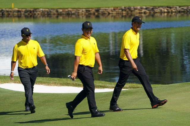matsuyama scott face schauffele cantlay in opener