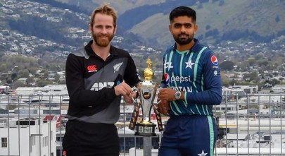 pakistan and new zealand confirmed as finalists of tri series