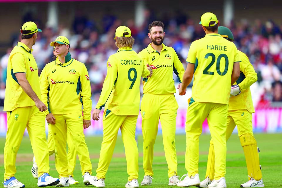 australia s matt short celebrates with teammates after taking the wicket of england s jamie smith photo reuters file