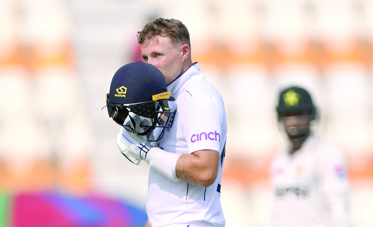 joe root got his 35th test hundred and his first in pakistan during day three of the first test in multan on october 9 2024 photo afp