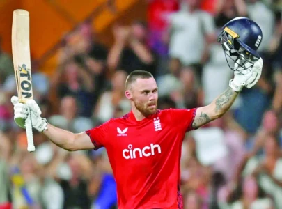 salt peppers wi as eng romp to t20 win
