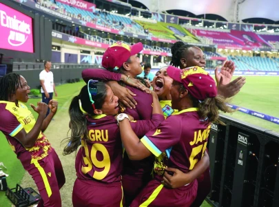 wi thrash eng to reach t20 wc semis