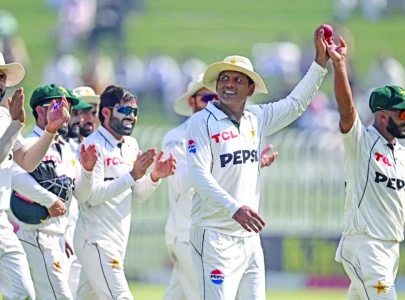pak clinch test series against eng