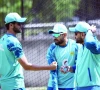 pak announce playing xi for aus odi pak announce playing xi for aus odi