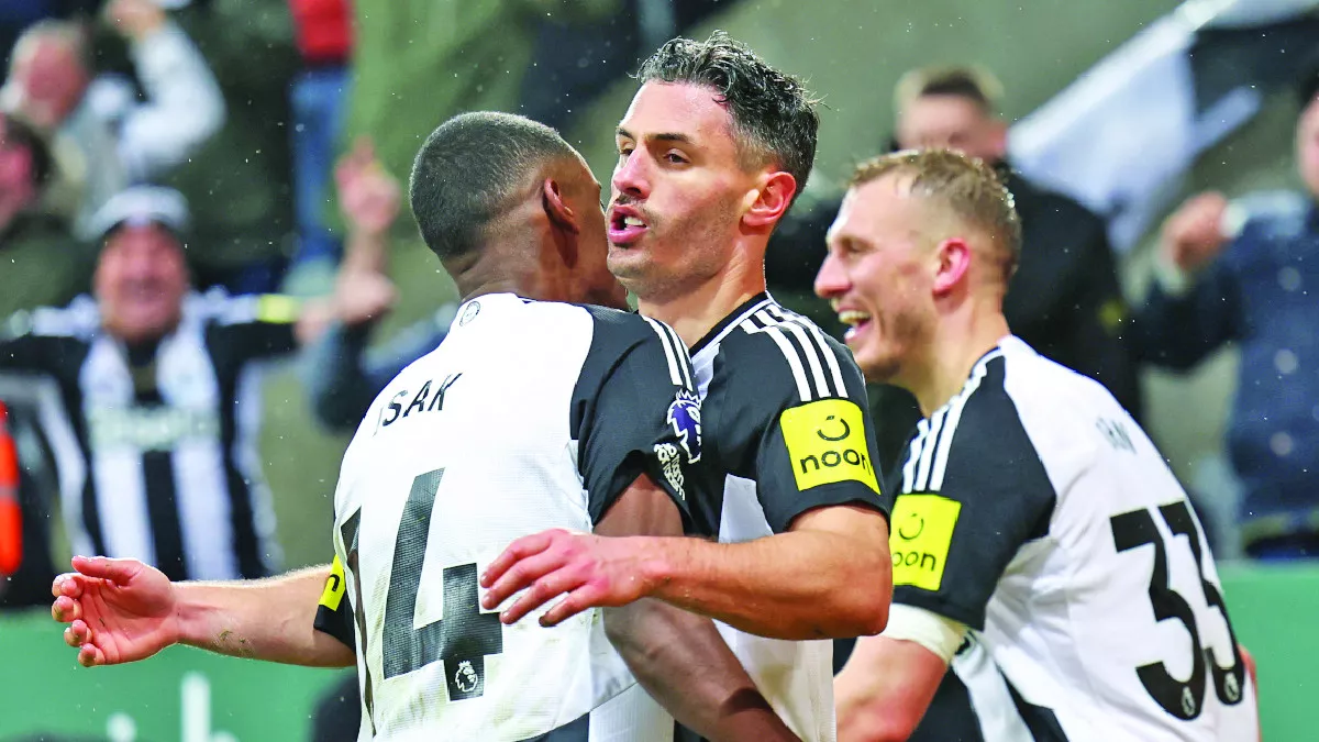 newcastle hold liverpool in thrilling clash newcastle hold liverpool in thrilling clash