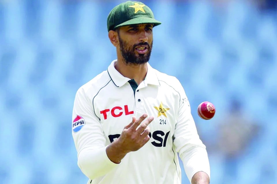 shan masood was bemused by his lbw dismissal photo afp