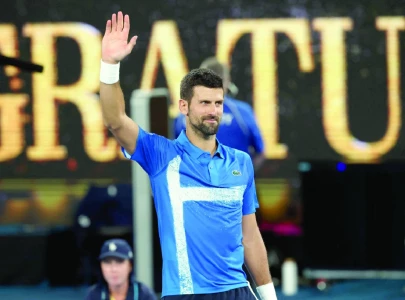 record setting djokovic trumps federer