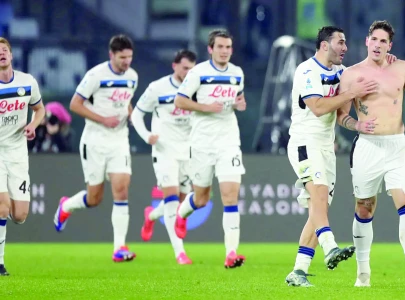 atalanta on tail of serie a leaders napoli