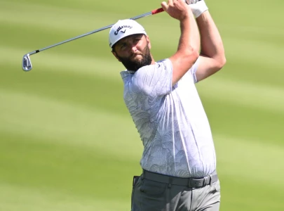 pga loyalists to get equity in new firm report pga loyalists to get equity in new firm report