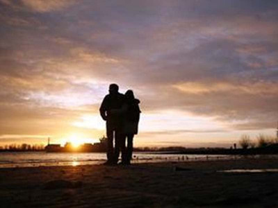 having sex at least once a week halves the risk of early death study claims having sex at least once a week halves the risk of early death study claims