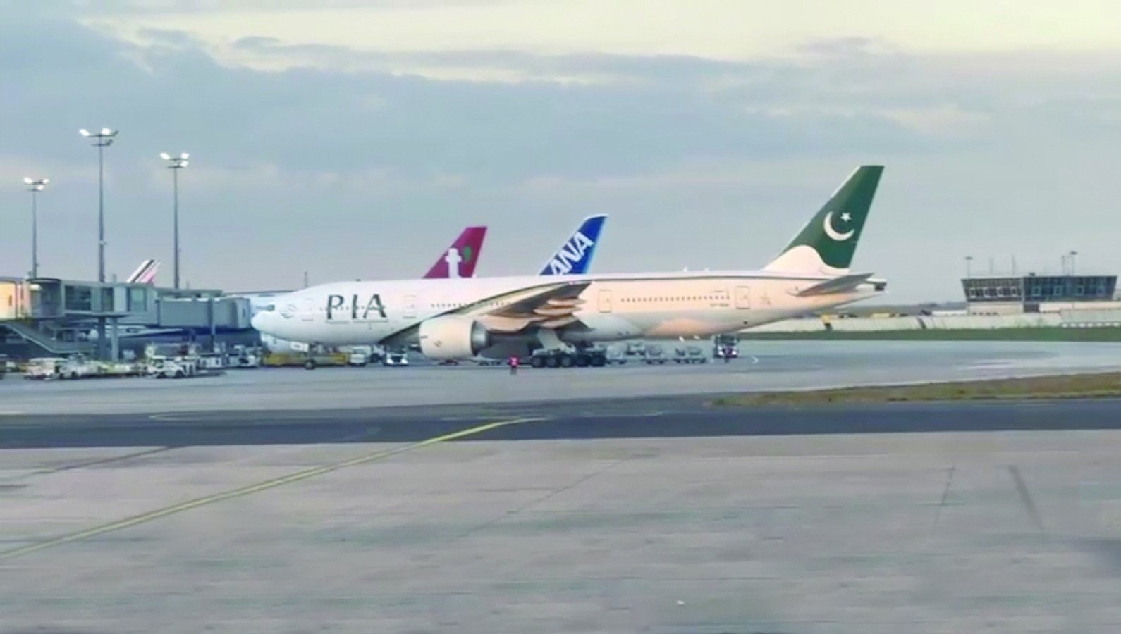 the first pia flight to europe in over four years arrives at the terminal bay at charles de gaulle airport in paris pakistan s state owned airline resumed flights to europe after a four year ban was lifted by eu regulators photo videograb