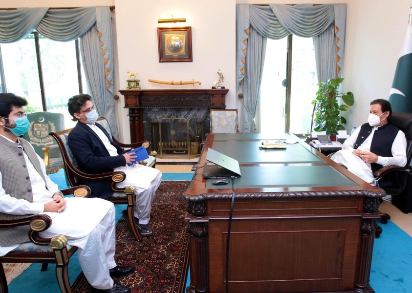 senator faisal javed and senator zeeshan khanzada call on prime minister imran khan in islamabad on october 14 2020 photo pid