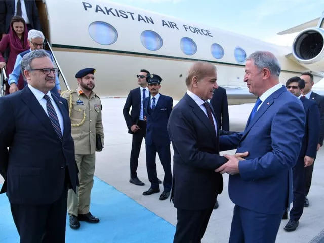 pm shehbaz sharif received by turkish defence minister hulusi akar on arrival in ankara on may 31 2022 photo courtesy twitter govtofpakistan pm shehbaz sharif received by turkish defence minister hulusi akar on arrival in ankara on may 31 2022 photo courtesy twitter govtofpakistan