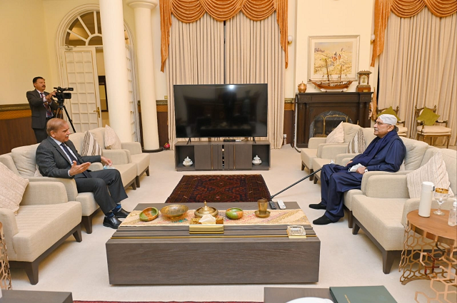 president pm discuss politics