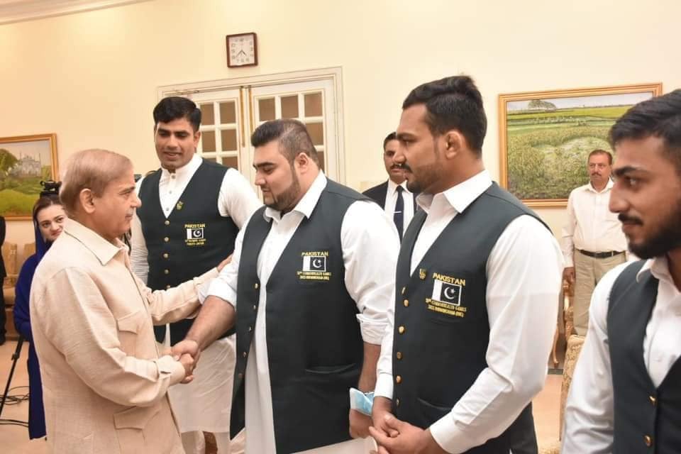 prime minister shehbaz sharif greets the winning players photo courtesy facebook pml n