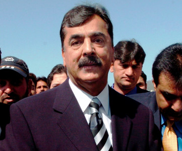 gilani urges cda to take action against encroachments
