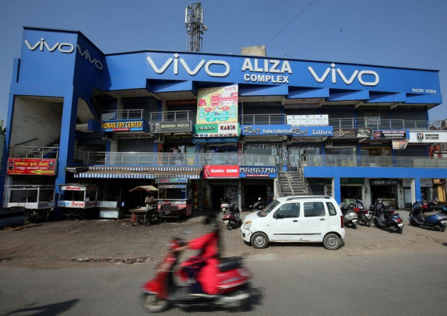 india blocks 119 accounts linked to china s vivo in money laundering probe india blocks 119 accounts linked to china s vivo in money laundering probe