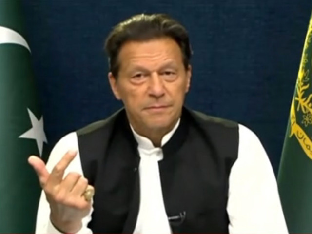 prime minister imran khan addressing the nation on april 8 screengrab