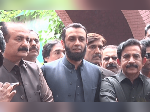 pakistan muslim league nawaz leader ataullah tarar with other party leaders photo express