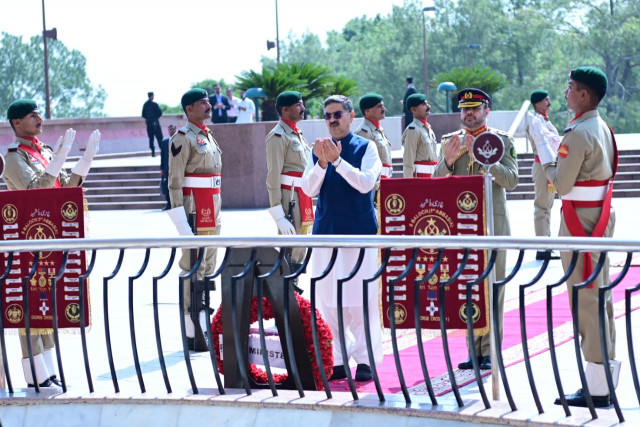 kakar stresses unity with armed forces kakar stresses unity with armed forces
