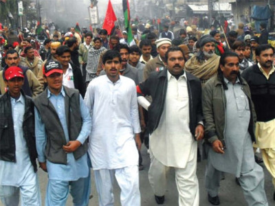 ppp workers take to the streets to protest punjab governor s murder ppp workers take to the streets to protest punjab governor s murder