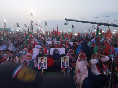 pdm power show calls for imran s ouster