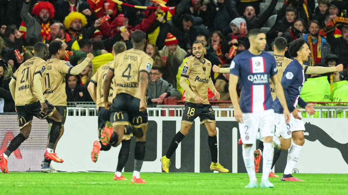 PSG loses for the first time since March as Lens closes gap at the top of  Ligue 1