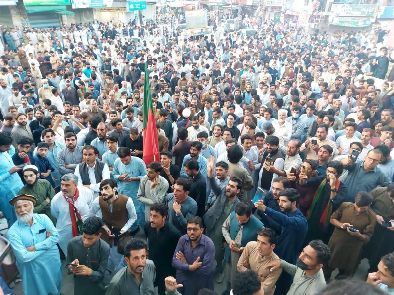 people protesting in lower dir after the ecp s verdict against imran khan photo twitter ptiofficial