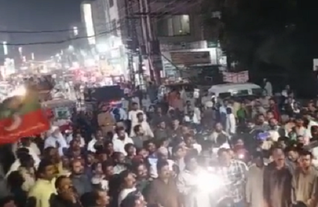 pti workers are protesting punjab s vehari city screengrab