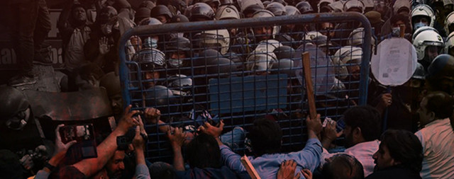 pti chief imran khan s convoy outside the judicial complex in islamabad photo pti pti chief imran khan s convoy outside the judicial complex in islamabad photo pti