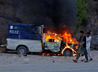 crackdown against pti intensifies crackdown against pti intensifies