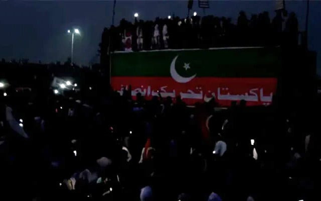 pti lahore rally abruptly halted as authorities cut power after 6pm deadline pti lahore rally abruptly halted as authorities cut power after 6pm deadline