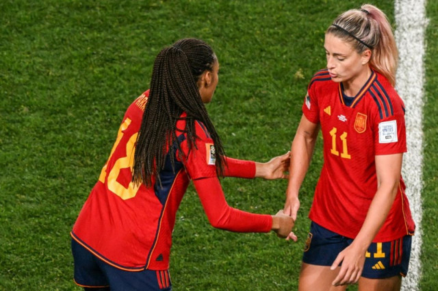 putellas reduced to supporting role