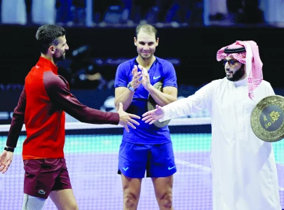 don t leave tennis djokovic tells nadal