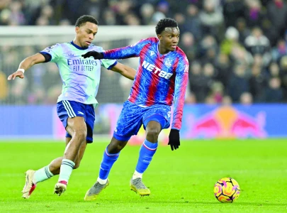 jesus double lifts christmas spirits for arsenal