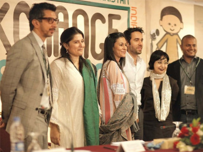 2 400 schoolchildren in pakistan and india become part of exchange for peace