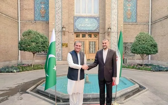 foreign minister shah mahmood qureshi pictured with iranian counterpart hussein amir abdollahian in tehran on october 26 2021 photo twitter smqureshipti foreign minister shah mahmood qureshi pictured with iranian counterpart hussein amir abdollahian in tehran on october 26 2021 photo twitter smqureshipti
