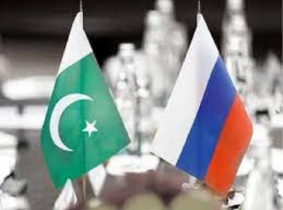 russia seeks to expand ties with pakistan