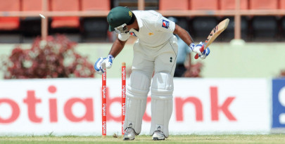pakistan let down by batsmen pakistan let down by batsmen