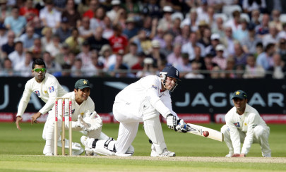 pakistan lose three chasing 435 pakistan lose three chasing 435